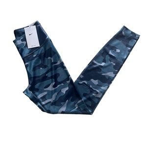 NWT- Nike One Mid-Rise Camo Leggings (Size: XS)